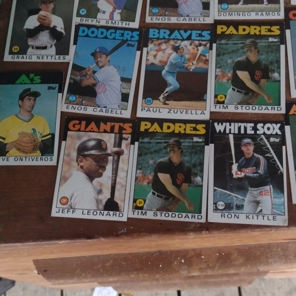 Vintage1986 Baseball Trading Cards Collection(42) - Picture 7 of 8